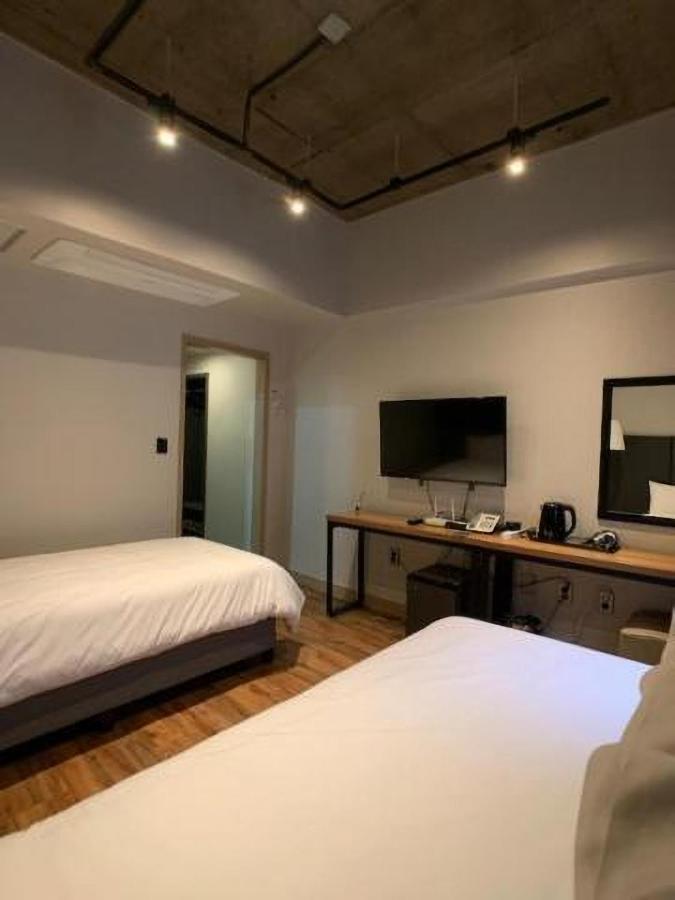 Jeju Renaissance Hotel ภายนอก รูปภาพ